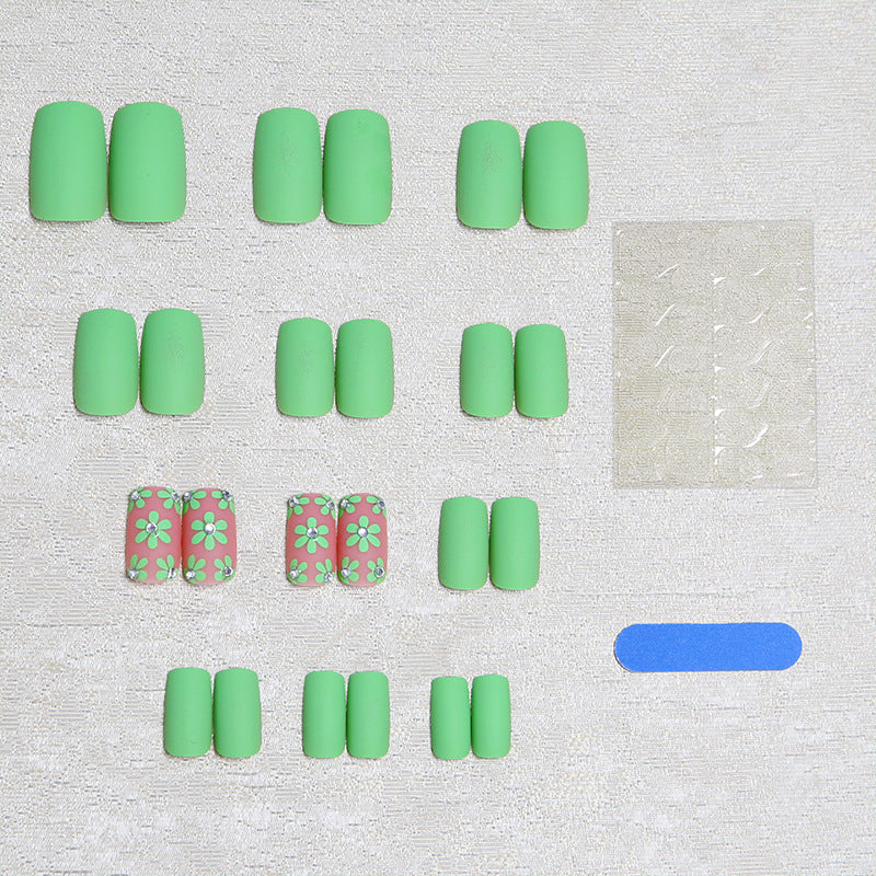 Artificial nail set with floral designs and matte finish Bowlift