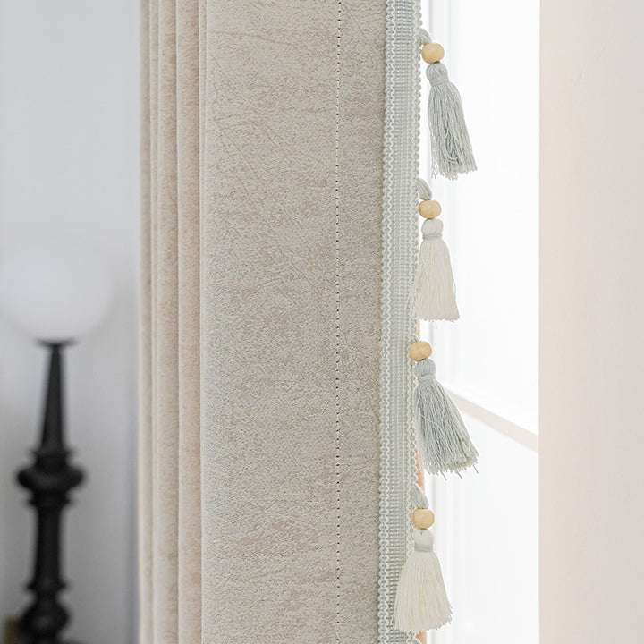 Decorative curtain with tassel trim Bowlift