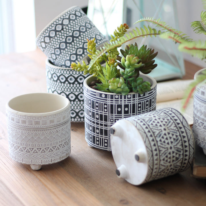 Decorative plant pot with geometric pattern Bowlift