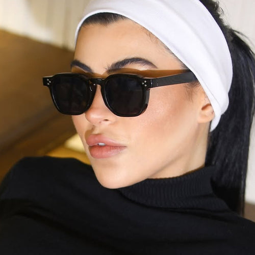 Ladies fashionable sunglasses in trendy hexagon design Bowlift
