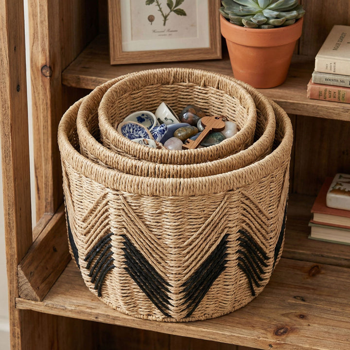 Decorative storage basket Bowlift