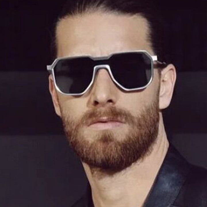 Ladies extravagant geometric sunglasses with protective UV filter Bowlift