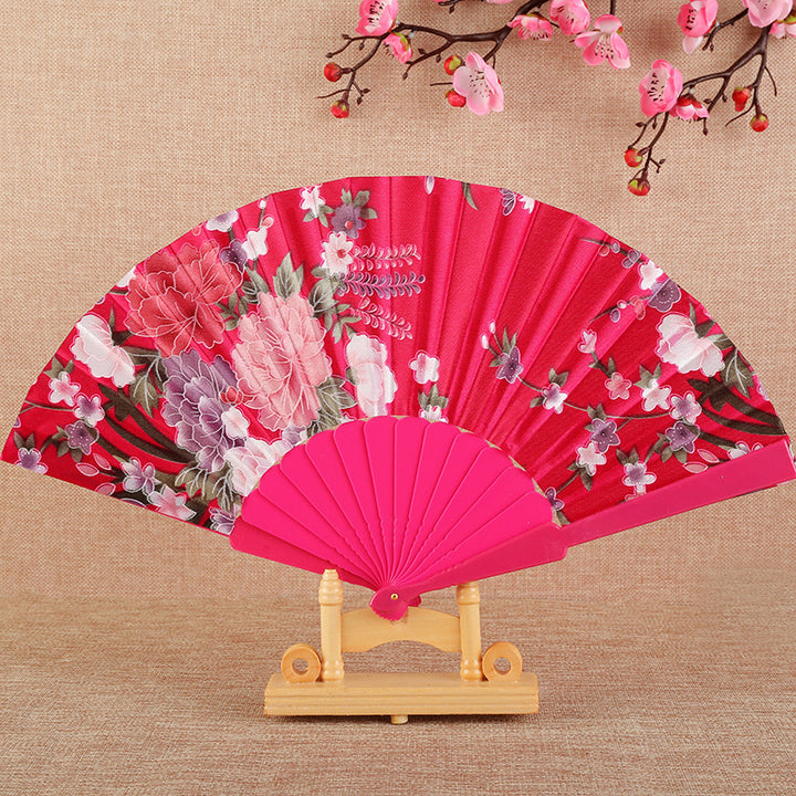 Ladies decorative fan Bowlift