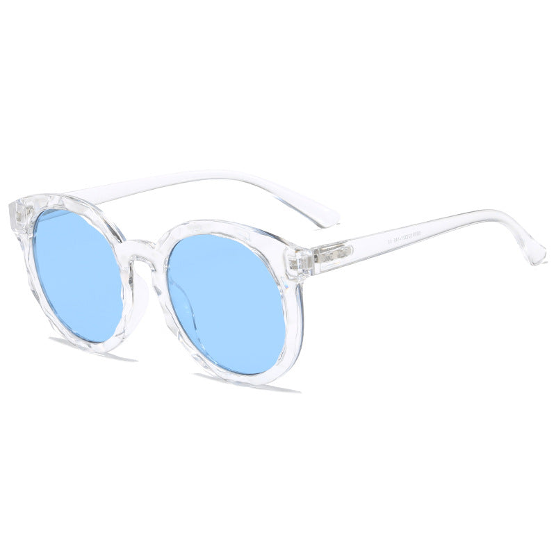 Women’s fashionable sunglasses with harmonious color gradient and unique design Bowlift