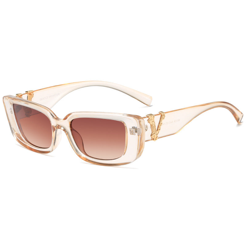 Women's fashionable sunglasses with luxurious tortoise design and gold accents Bowlift