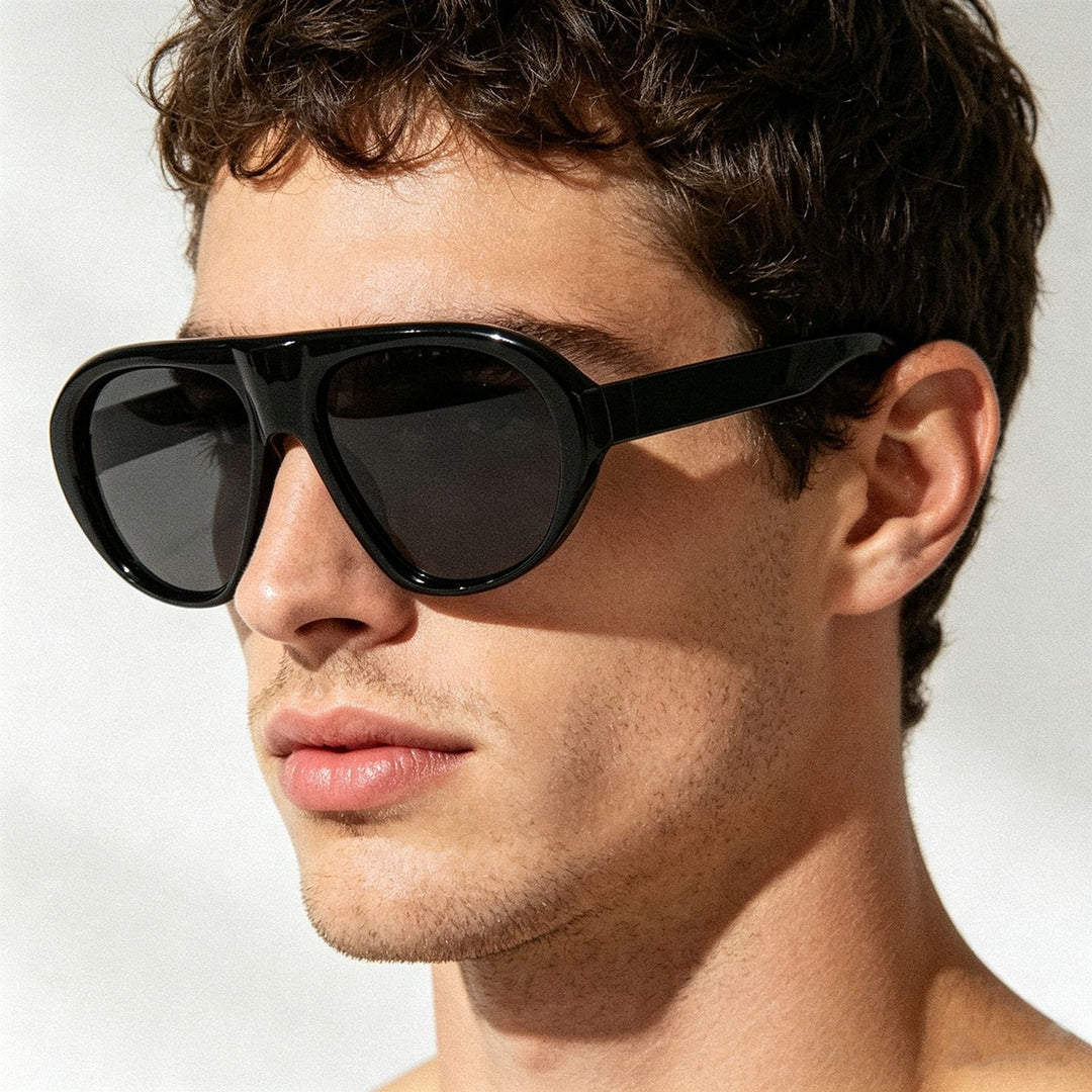 Ladies fashionable glasses with large frame and stylish design Bowlift