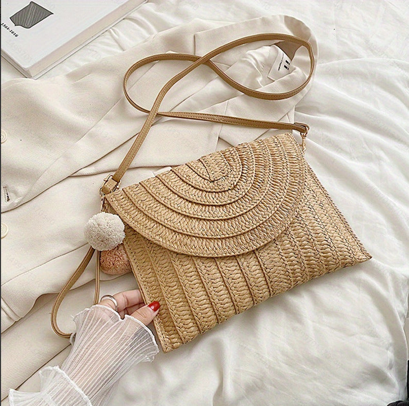 Handbag Made of High-Quality Woven Straw with Elegant Flap Closure Bowlift