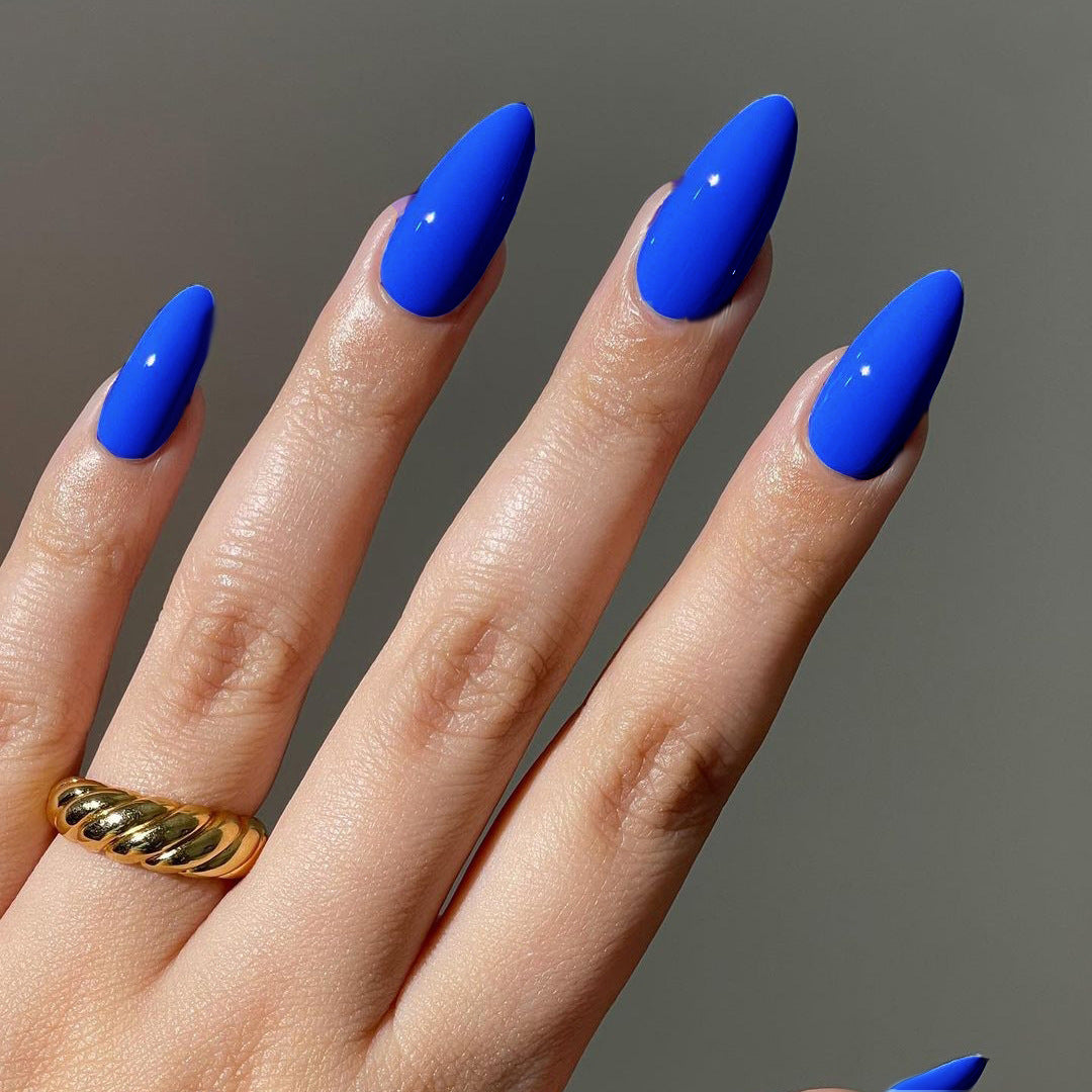 Sculpted Press-On Nail Tips Bowlift