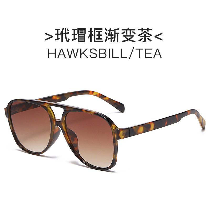 Women elegant sunglasses with high-quality geometric design Bowlift