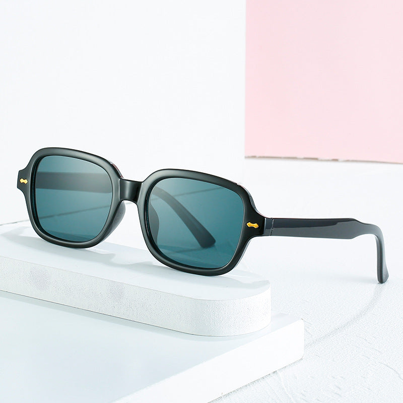 Ladies Designer Sunglasses Bowlift