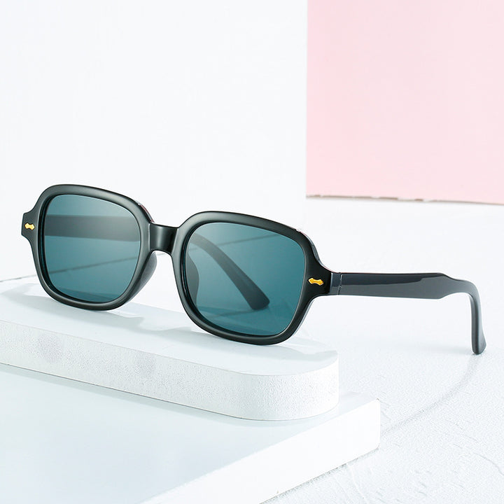 Ladies Designer Sunglasses Bowlift