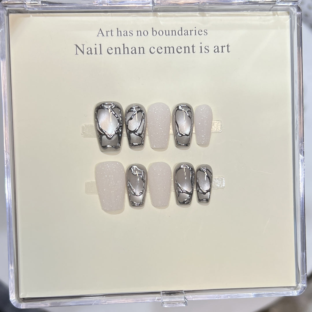 Themed Press-On Nail Art Set with Hello Kitty Designs Bowlift