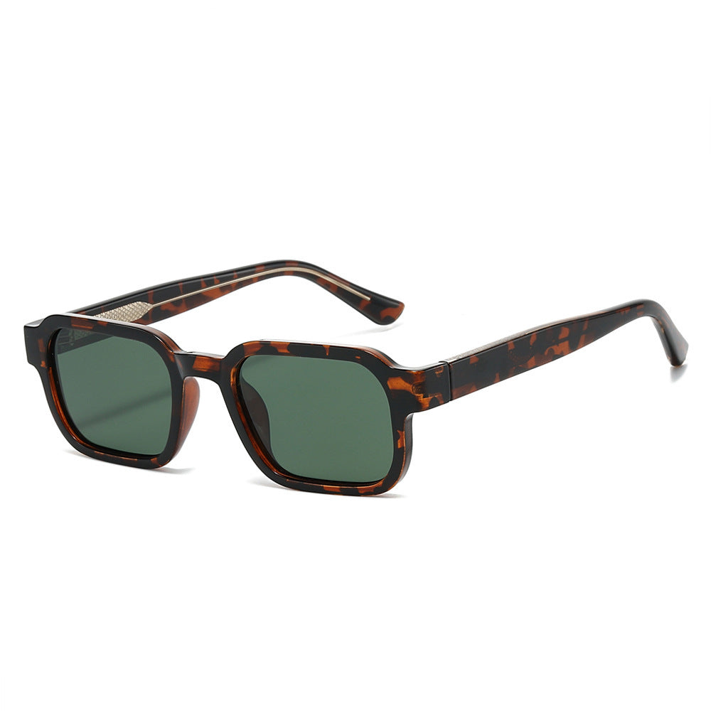 Women’s sunglasses in a modern square design Bowlift