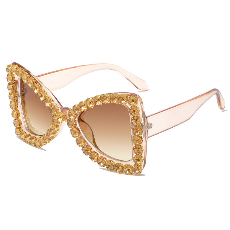 Ladies Glamorous Sunglasses with Crystal Decoration Bowlift