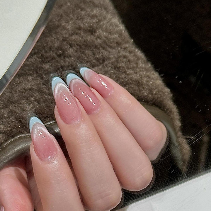 Artificial nails with elegant tip design Bowlift