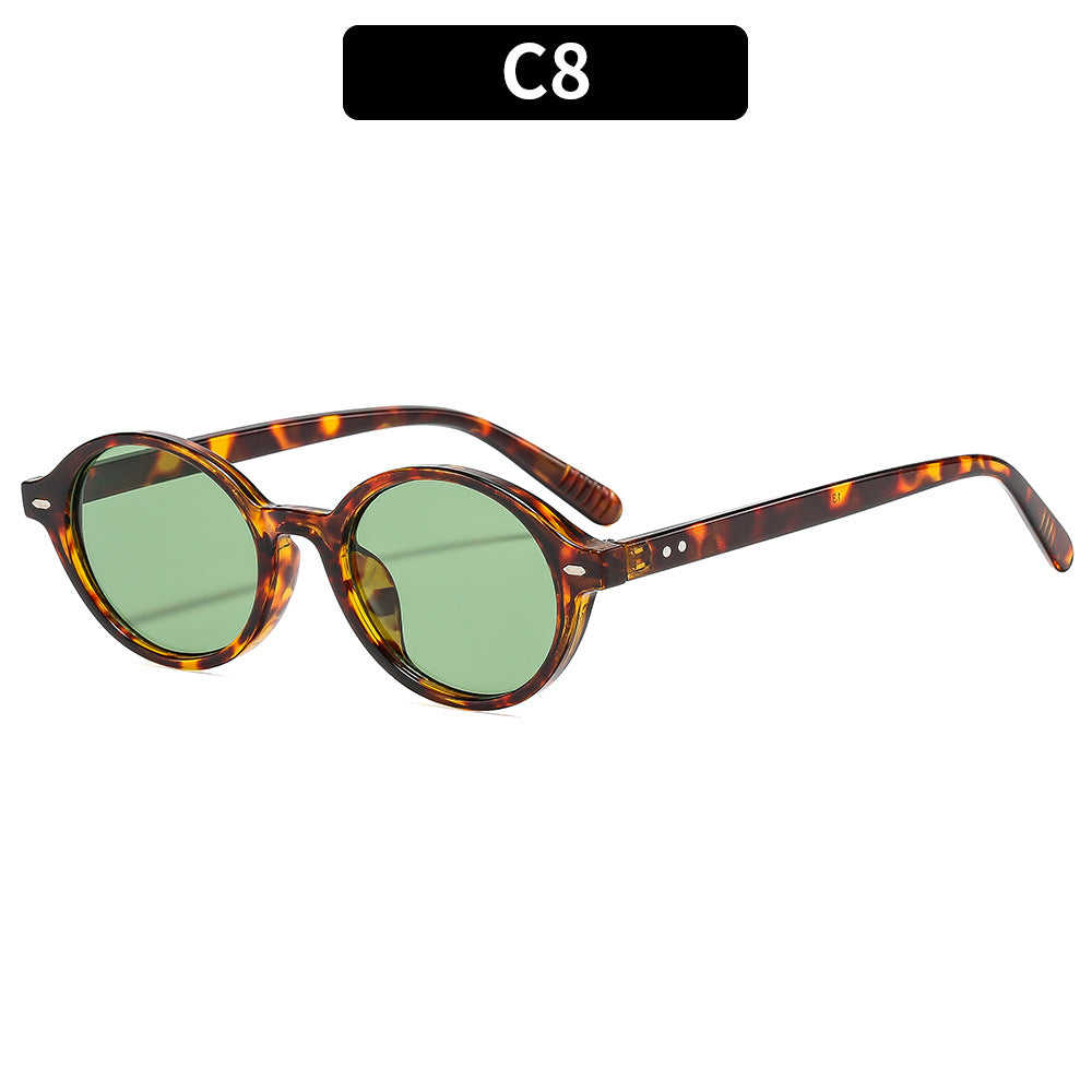 Retro-Inspired Circular Sunglasses
