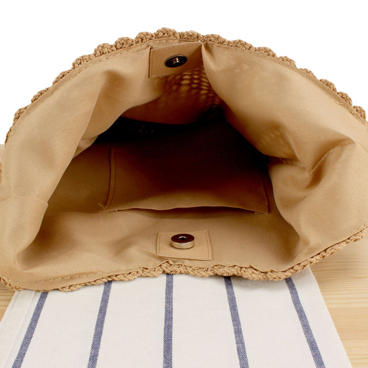 Fashionable shoulder bag with unique wooden handles Bowlift
