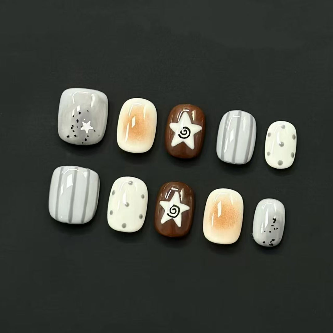 Artistic Cat-Themed Press-On Nail Art Set Bowlift