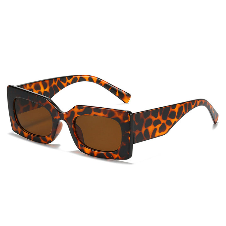 Women's Fashion Sunglasses in Modern Square Design Bowlift