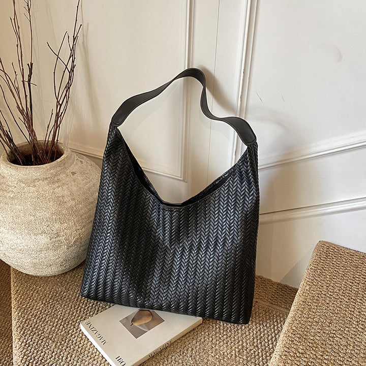 Textured Handbag Bowlift