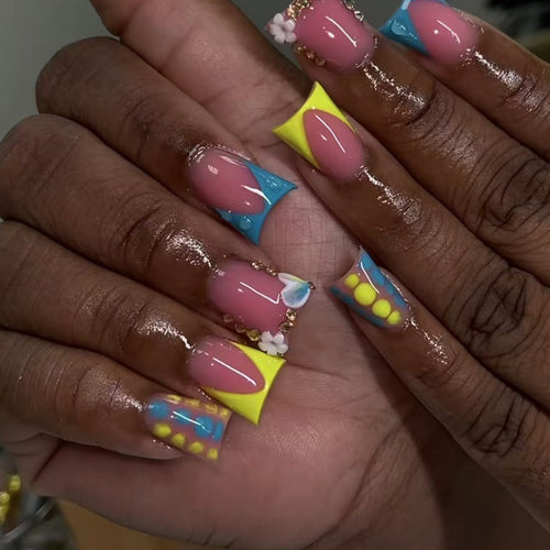Creative Artistry Press-On Nail Extensions Bowlift