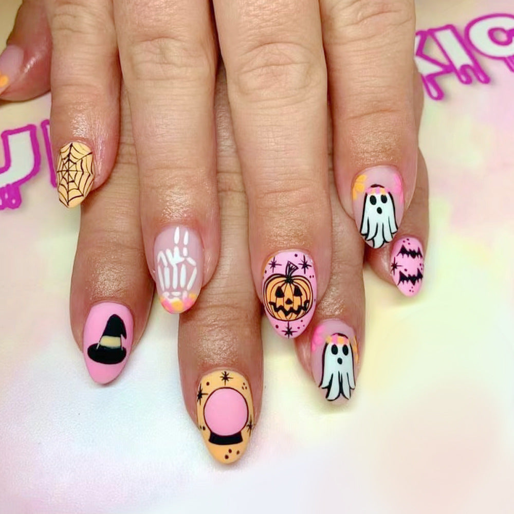 Halloween-Themed Press-On Nail Art Kit Bowlift
