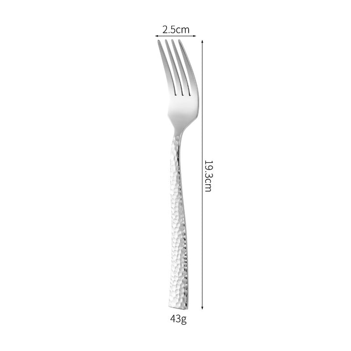 Elegant spoon with unique surface design Bowlift