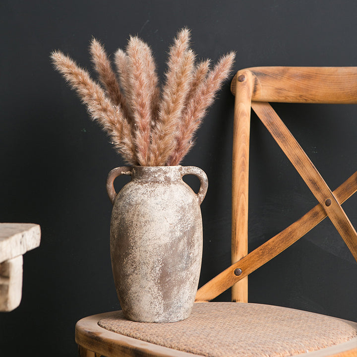 Antique decoration jug Bowlift