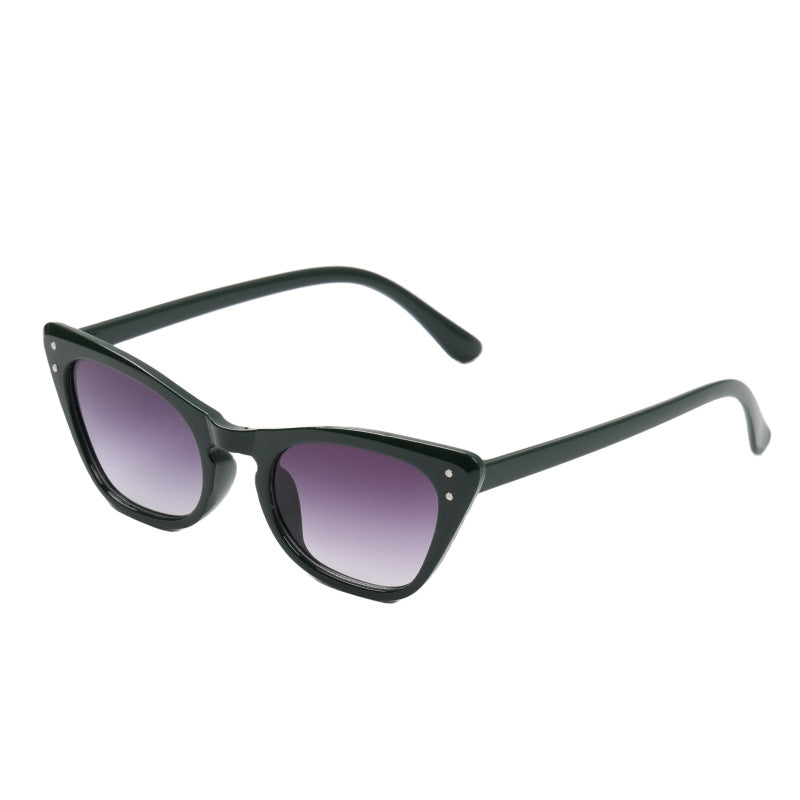 Women's Cat-Eye Sunglasses with UV Protection and Elegant Design Bowlift