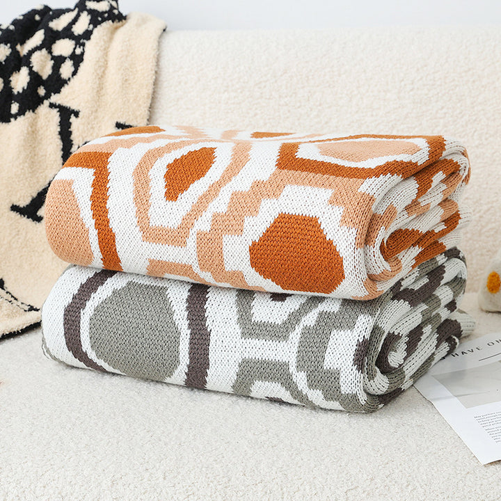 Women's decorative bedspread made of high-quality microfiber with unique design Bowlift