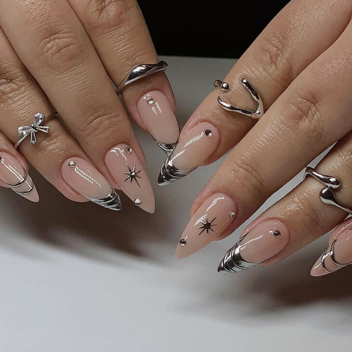Glamorous Stiletto Nail Art Extensions Bowlift 1789713400