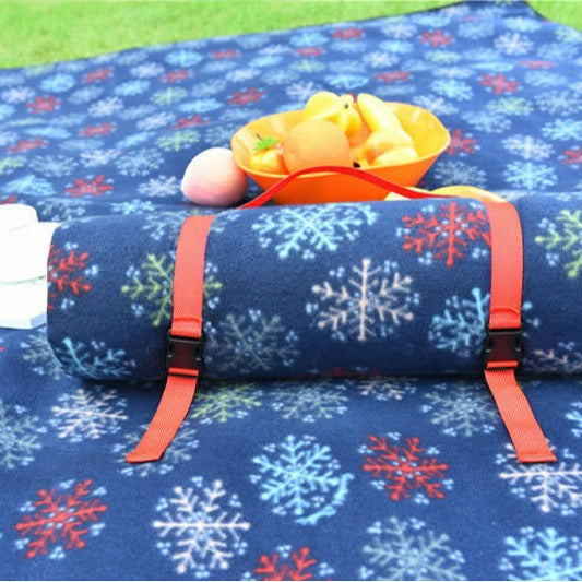 Picnic blanket with water-repellent underside and easy-care material Bowlift