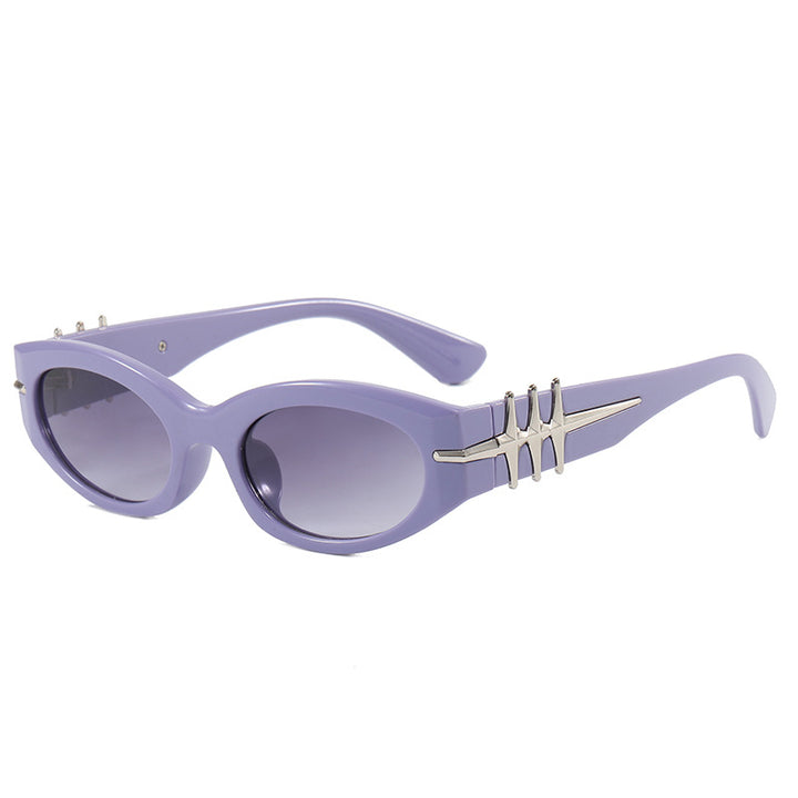 Ladies elegant Cat-Eye sunglasses with fashionable accents Bowlift