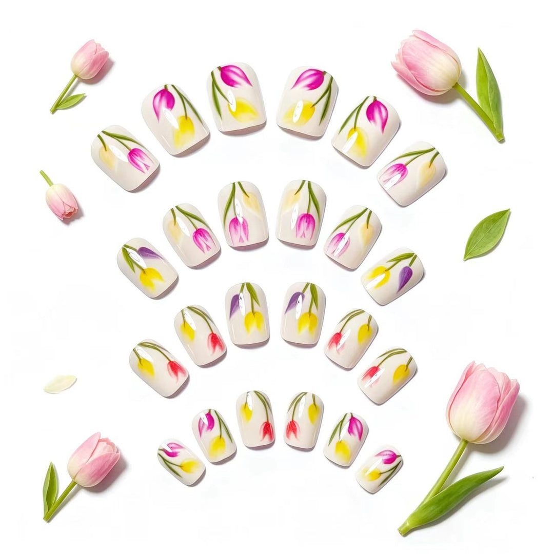 Elegant Floral Nail Art Bowlift