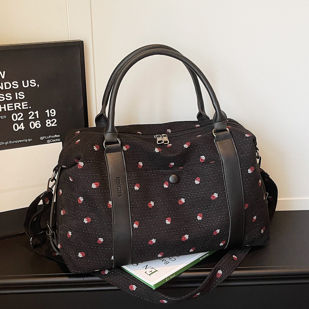 Stylish Quilted Weekend Duffle Bag Bowlift