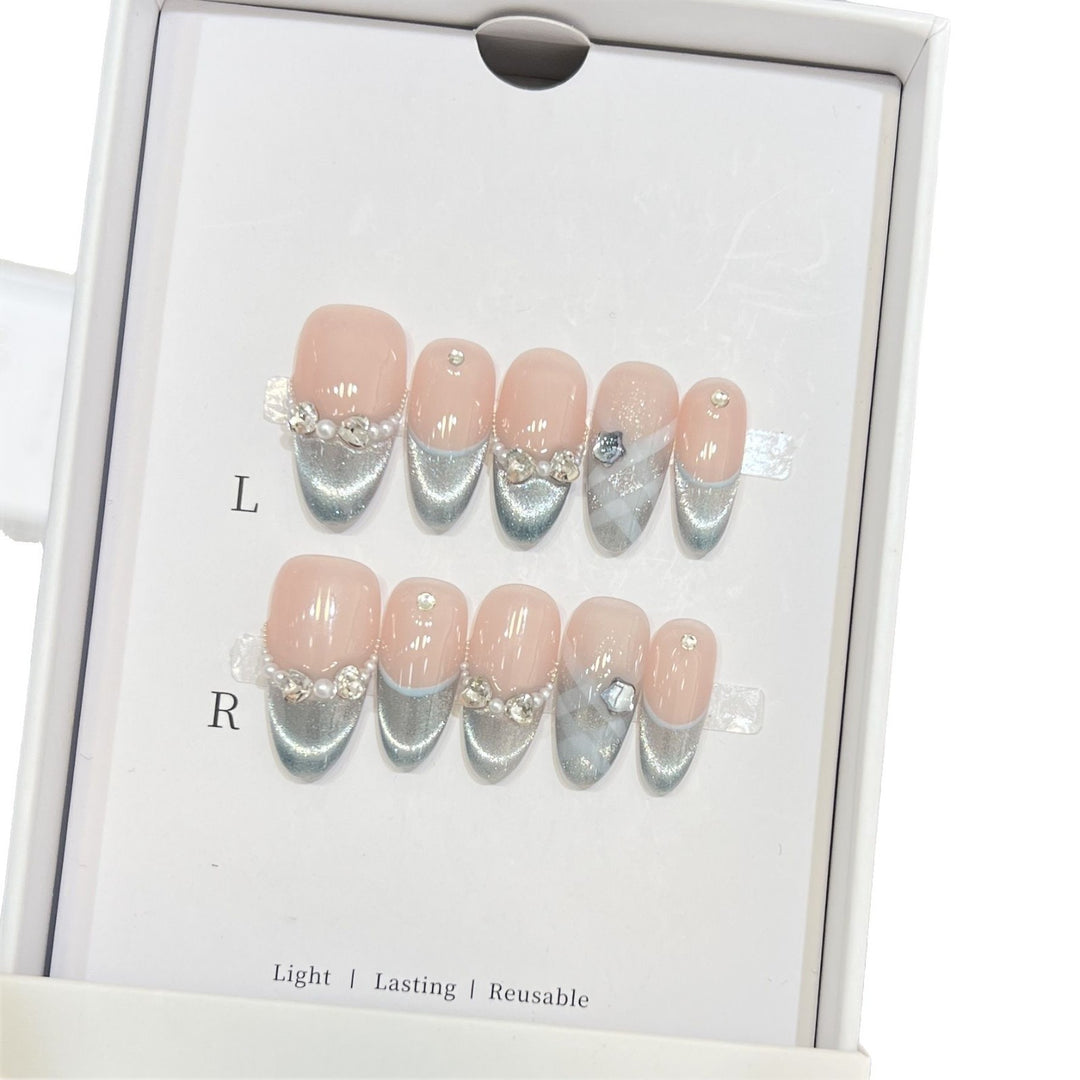 Elegant Reusable French Tip Press-On Nail Set Bowlift