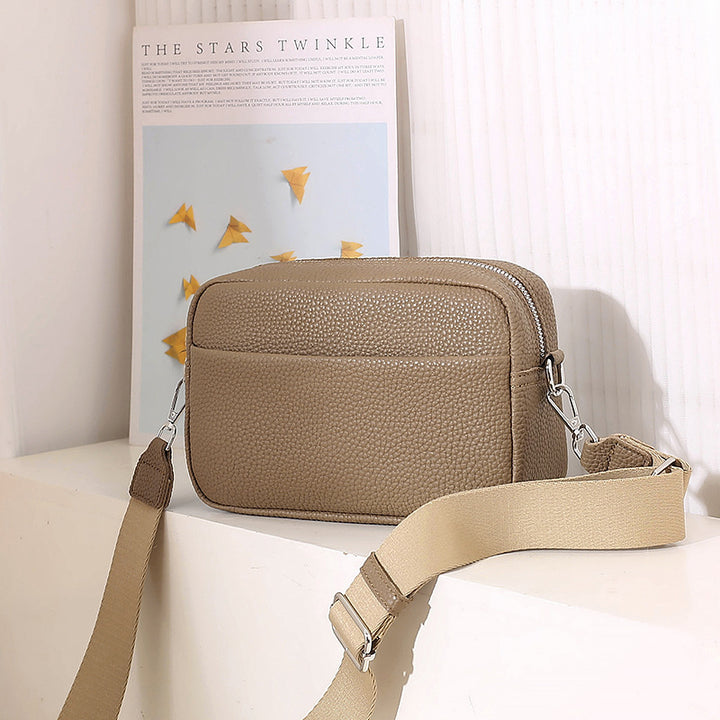 Elegant Shoulder Bag Made of High-Quality Leather Bowlift