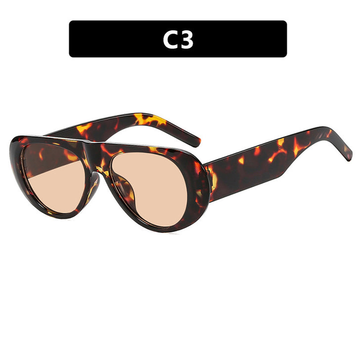 Women's Cat-Eye Sunglasses with stylish plastic frame and protective UV filter Bowlift