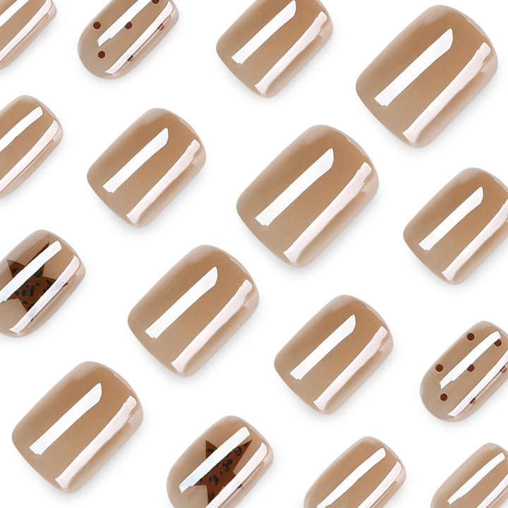 Artistic Nail Art with Modern Pattern Bowlift
