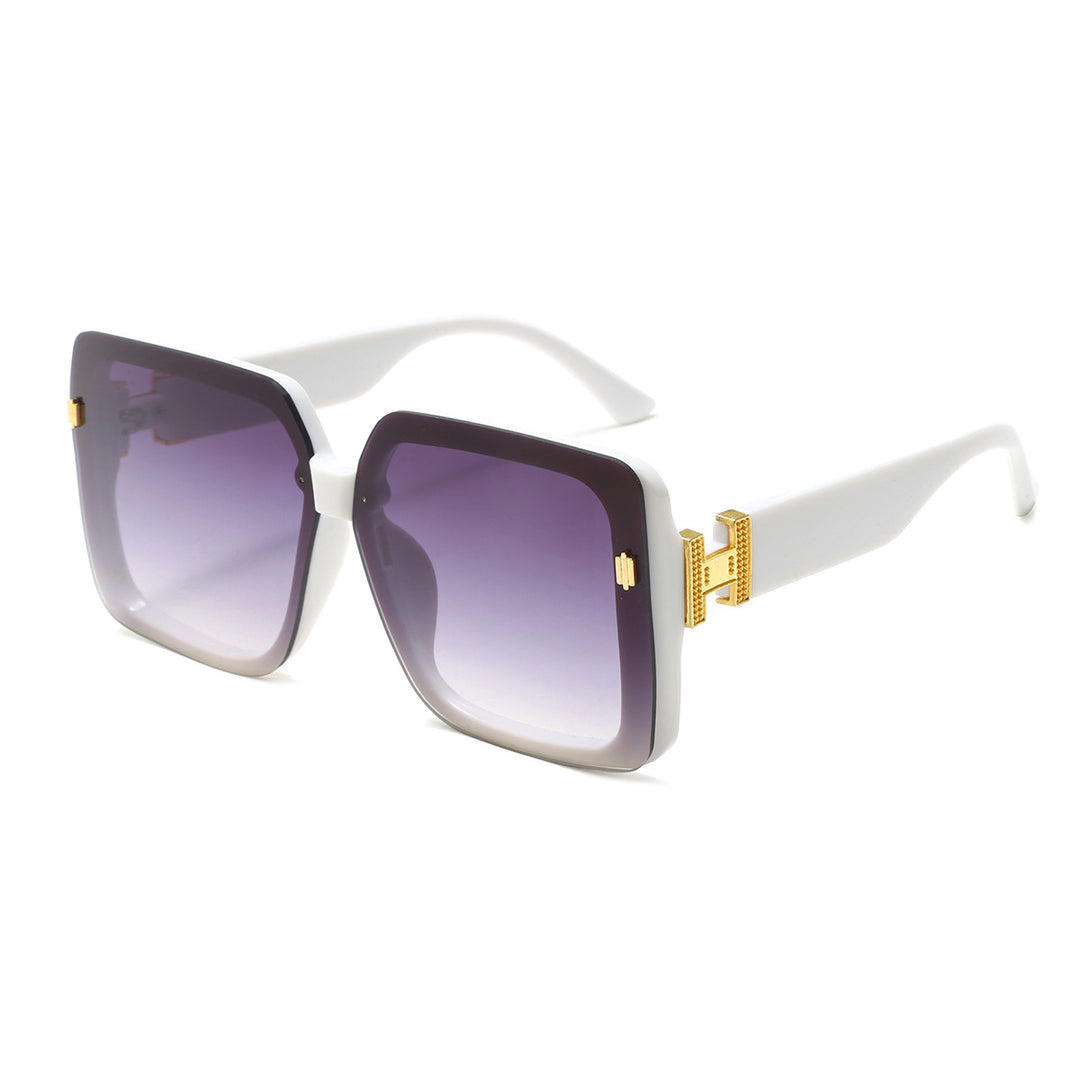Women oversized fashionable sunglasses with luxurious frame Bowlift
