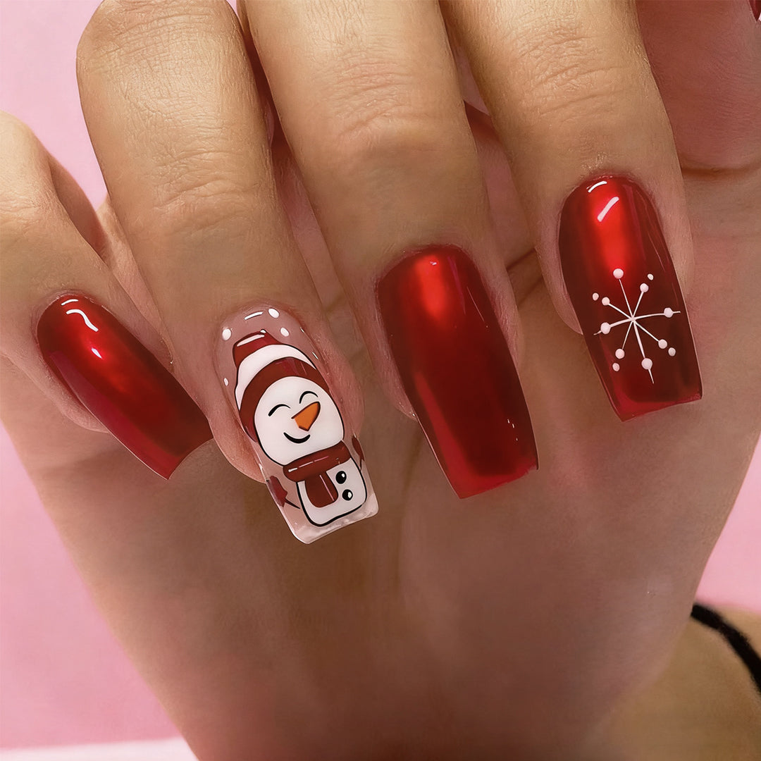 Festive artificial nails with snowman design Bowlift