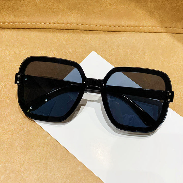 Women's trendy statement sunglasses Bowlift