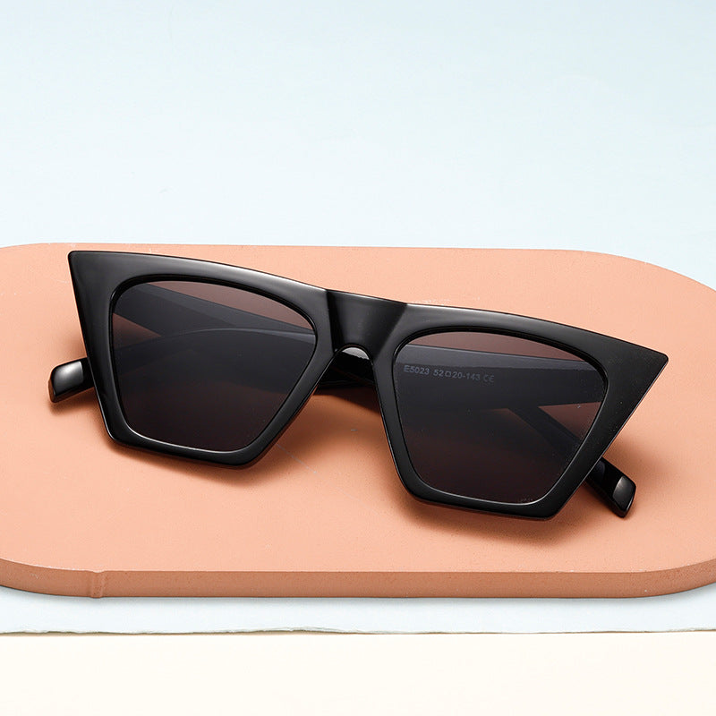 Ladies stylish geometric sunglasses Bowlift
