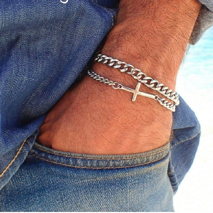 Gold Chain Bracelet Bowlift