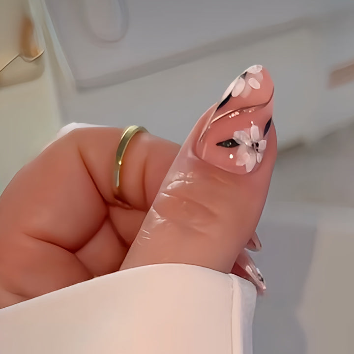 Artistic Floral Press-On Nail Enhancements Bowlift 1787913849