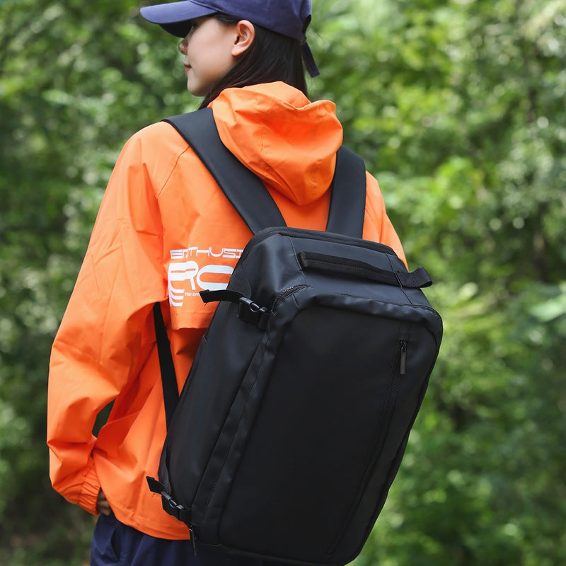 Practical shoulder bag with versatile compartments Bowlift
