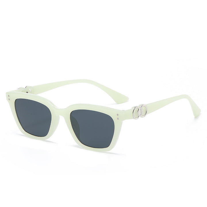 Women Elegant and fashionable sunglasses with decorative metal frame Bowlift