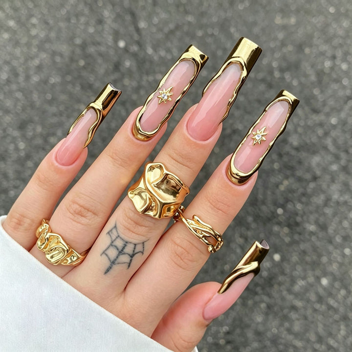 Elegant Press-On Nail Tips with Decorative Bow Bowlift