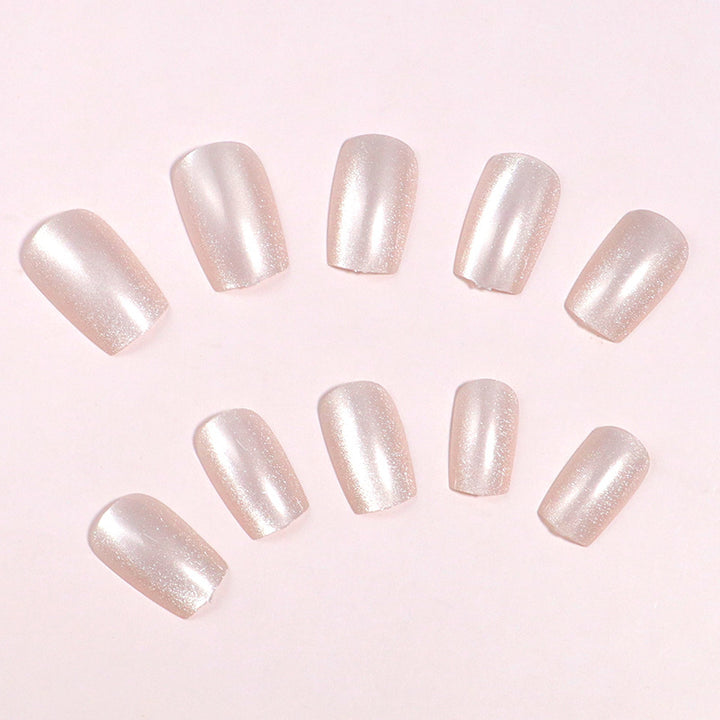Beautifying Press-On Nail Set Bowlift