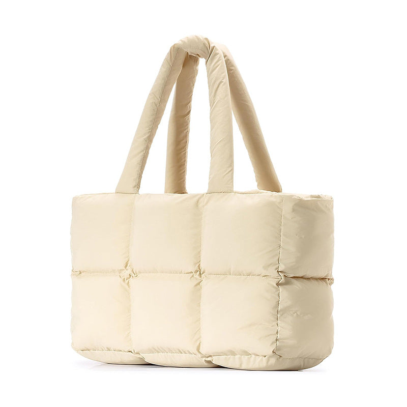 Fashionable quilted tote bag Bowlift